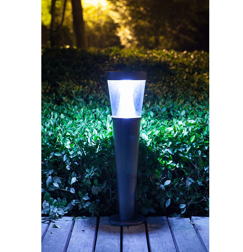 1.8W LED Solar Lawn Lamp PV-G008